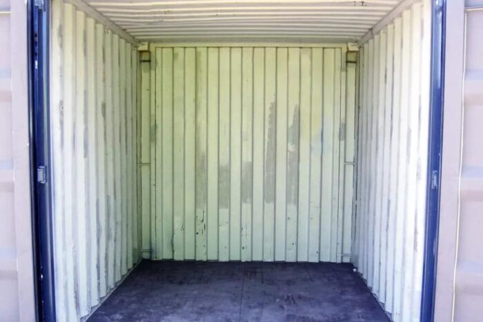 10' Shipping Containers For Sale - Image 4