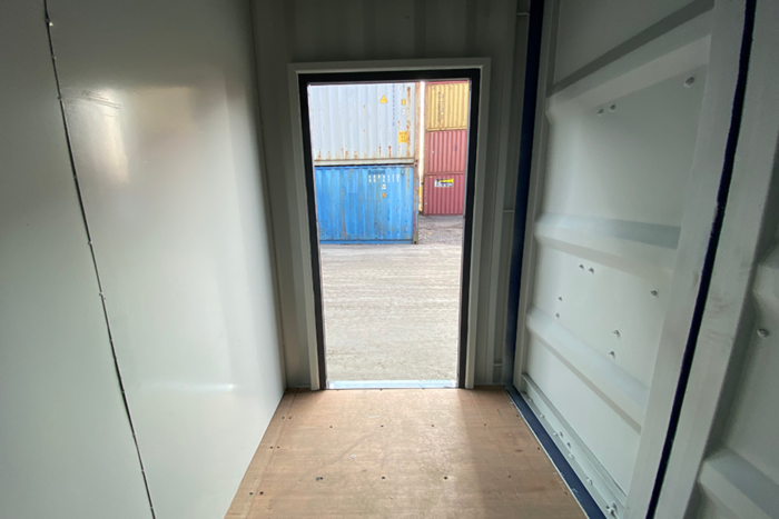 40ft High Cube Container 8 Doors - Image 8