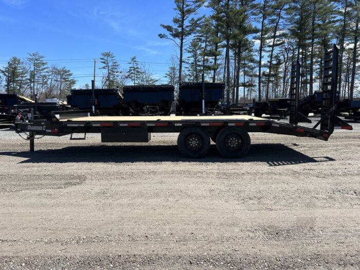 2024 Diamond C 8.5x20 20K Deckover Equipment Trailer w/ 72” Flip-Knee Ramps - Image 4