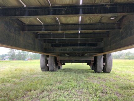 2002 Kaufman Trailers 101X40 Gooseneck Equipment Trailer w/Toolbox